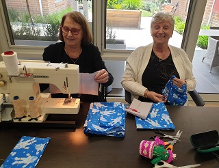Lifeview Residents Get Crafty For a Cause