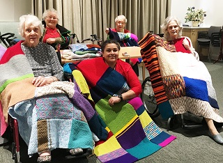 Heart Warming: Knitted Blankets for the Homeless