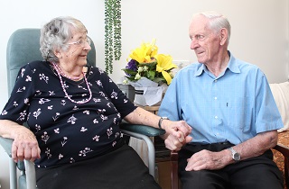 Brisbane Sweethearts Celebrate 70 Years of Marriage