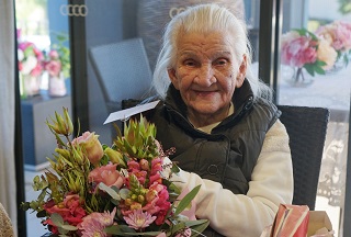 Carmen Machuca Celebrates 101st Birthday at Arcare Maidstone