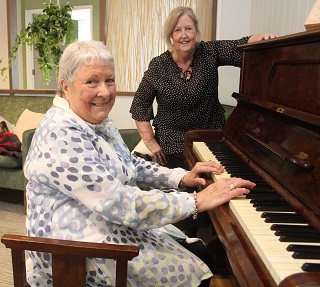Donation Brings Gift of Music to Highfields Aged Care Community