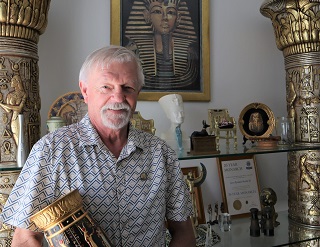 Ancient Egypt Enthusiast Russell Pursues Passion Against All Odds