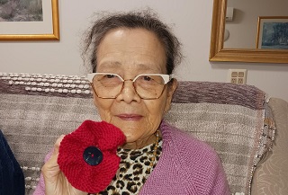 Knitting the Order of the Day for Community-Minded Seniors