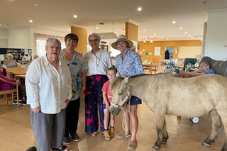 Barney, the little horse who made a big impact at Harden Grange Aged Care