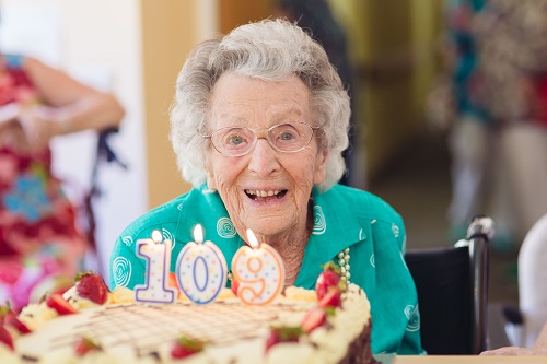 Thelma Celebrates 109th Birthday Surrounded by Family