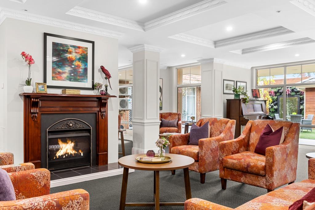HeritageHomes_Nortchote_245_Fire_1024