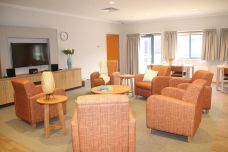 Mercy_Place_Albury_aged_care_lounge_living