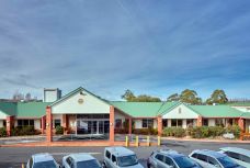 Latrobe-Community-Strathdevon-parking
