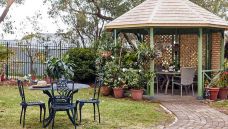 Uniting-Wesley-Heights-Manly-pergola-garden