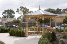 Mercy_place_aged_care_Ballarat_outdoor_gazebo_resized